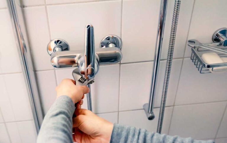 tips-for-changing-a-shower-head-and-arm-blog-pom-plumbing