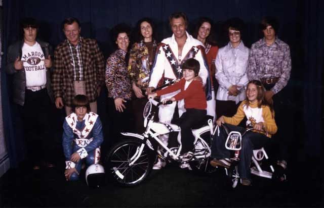 Tracey Knievel's family and childhood